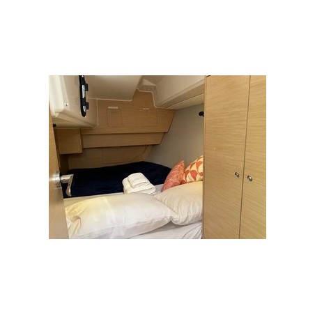 Dufour Yachts Dufour 37 - 3 cab. Island Girl