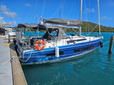 Dufour Yachts Dufour 41 - 3 cab. Seabreeze Smile