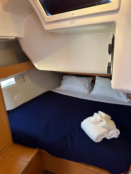 Dufour Yachts Dufour 430 - 3 cab. Opportune Moment