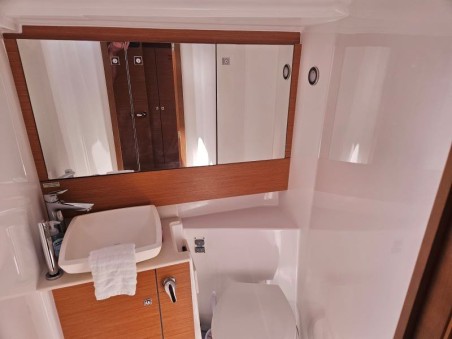 Dufour Yachts Dufour 430 - 3 cab. Sunshine Daydream